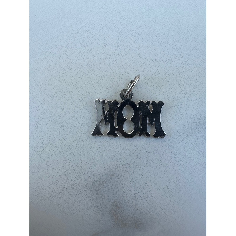 Vintage Sterling Silver MOM Bracelet Charm Gothic Script Pendant 1.55g 925‎